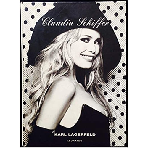 CLAUDIA SCHIFFER FOTOGRAFATA DALLO STILISTA / FOTOGRAFO, LAGERFELD